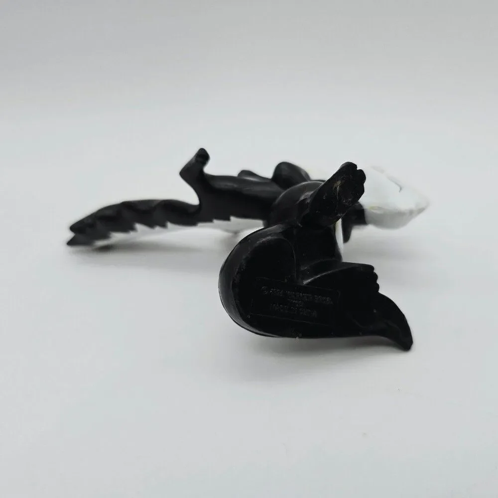 Vintage 1994 Warner Bros Looney Tunes Figures Pepé Le Pew & Penelope Pussycat